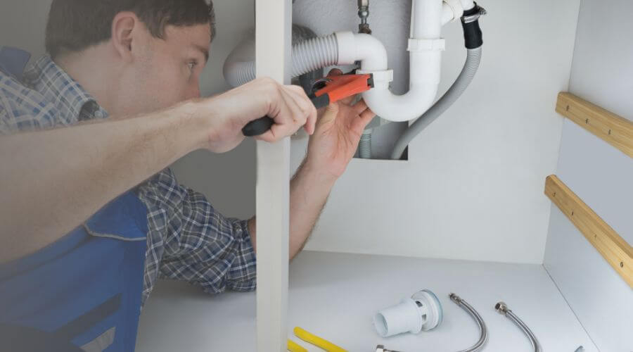 Expert burst pipe repair services in Endeavor, WI